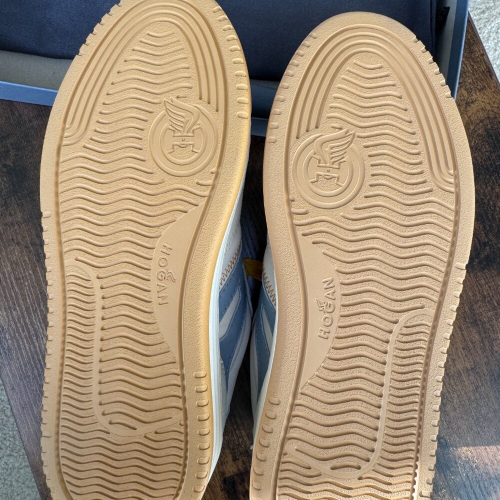 Hogan H630 Suede-Trimmed Leather Sneakers View 3